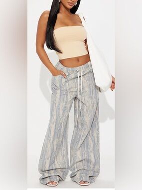 Watermark printed wide leg tall girl friendly jeans soo stinking adorable